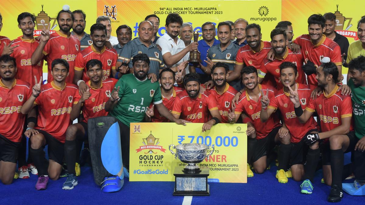 HOCKEY Indian Railways thumps Karnataka, lifts MCCMurugappa Gold Cup The Hindu
